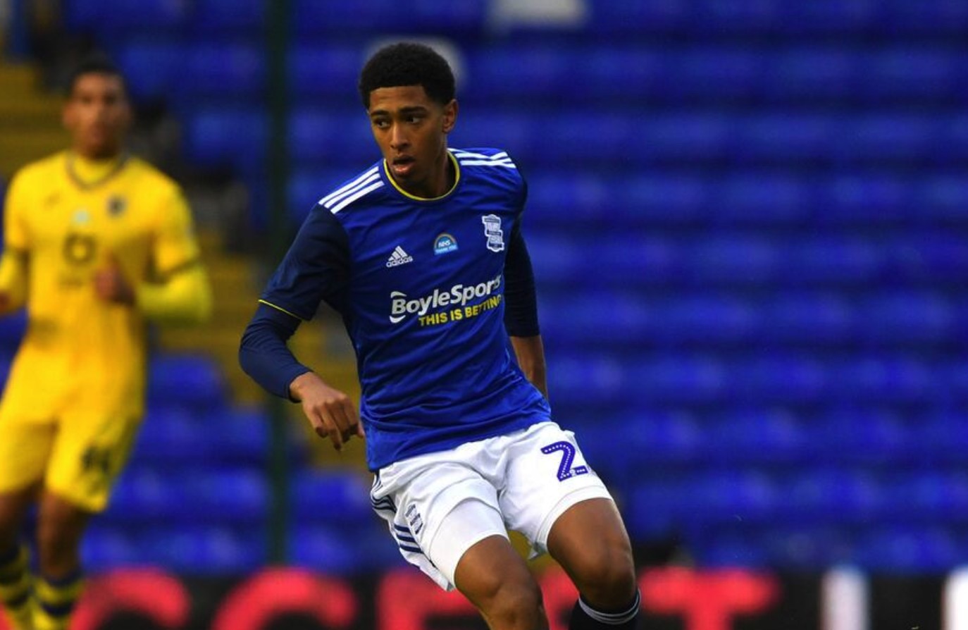 容众包形成 容众包形成